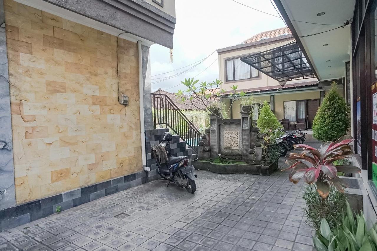 Taxa Uma Guest House Kuta Lombok Esterno foto