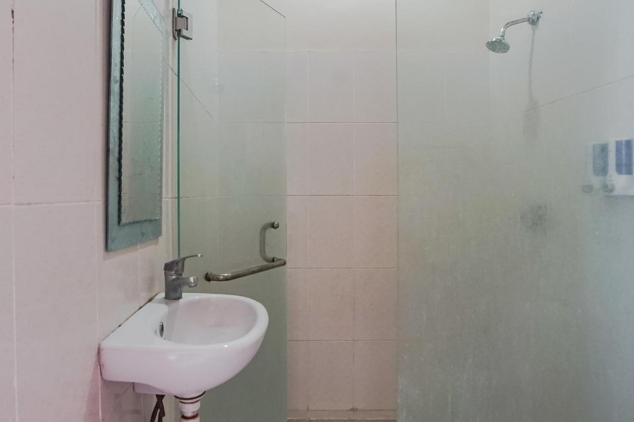 Taxa Uma Guest House Kuta Lombok Esterno foto