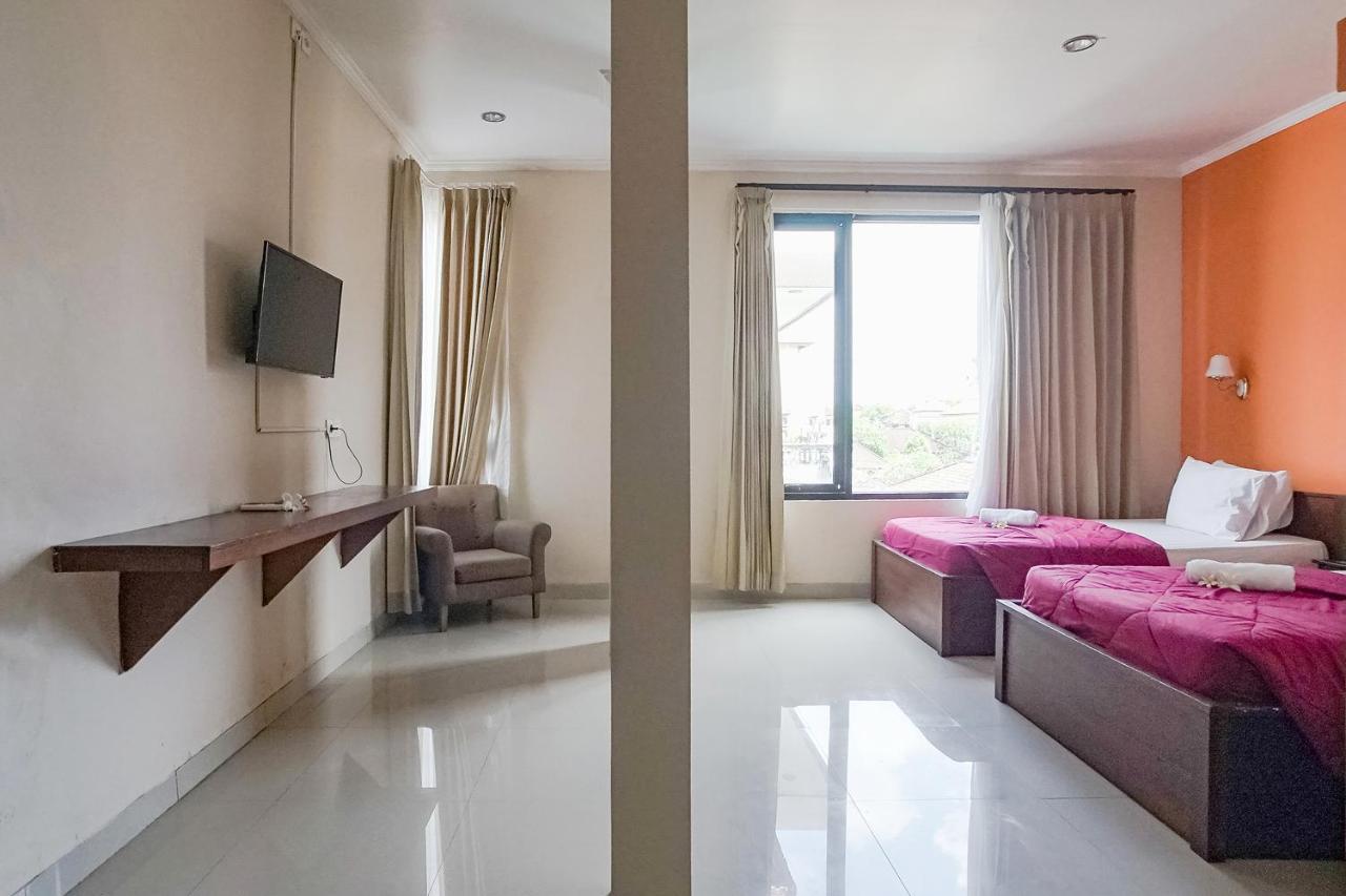 Taxa Uma Guest House Kuta Lombok Esterno foto