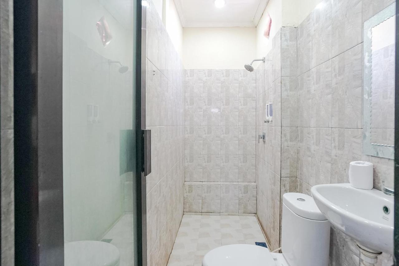 Taxa Uma Guest House Kuta Lombok Esterno foto