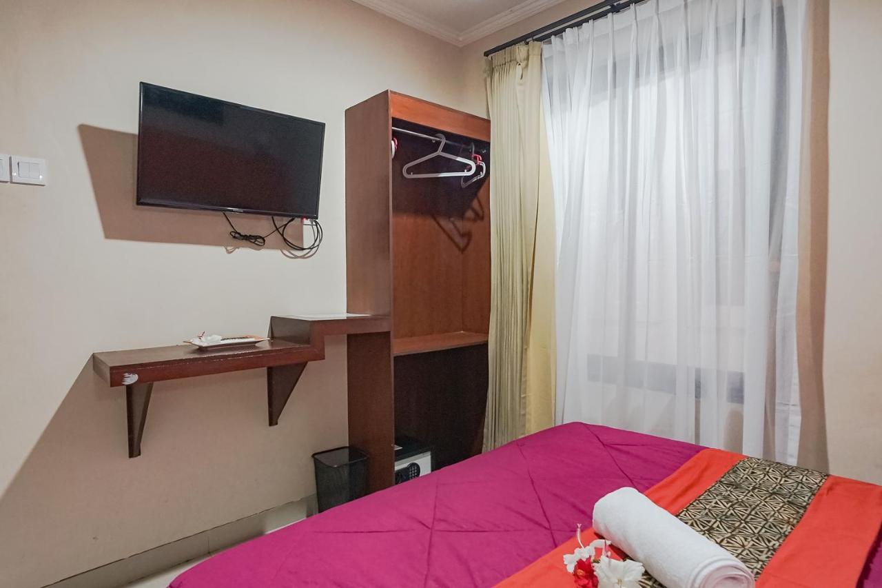 Taxa Uma Guest House Kuta Lombok Esterno foto